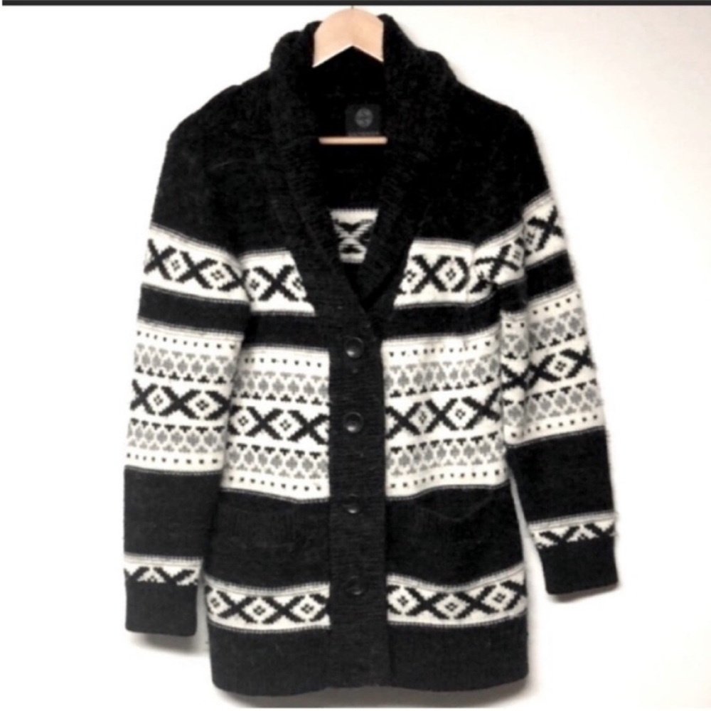 Sansara Jaquard Wool Button Down Sweater Cardigan